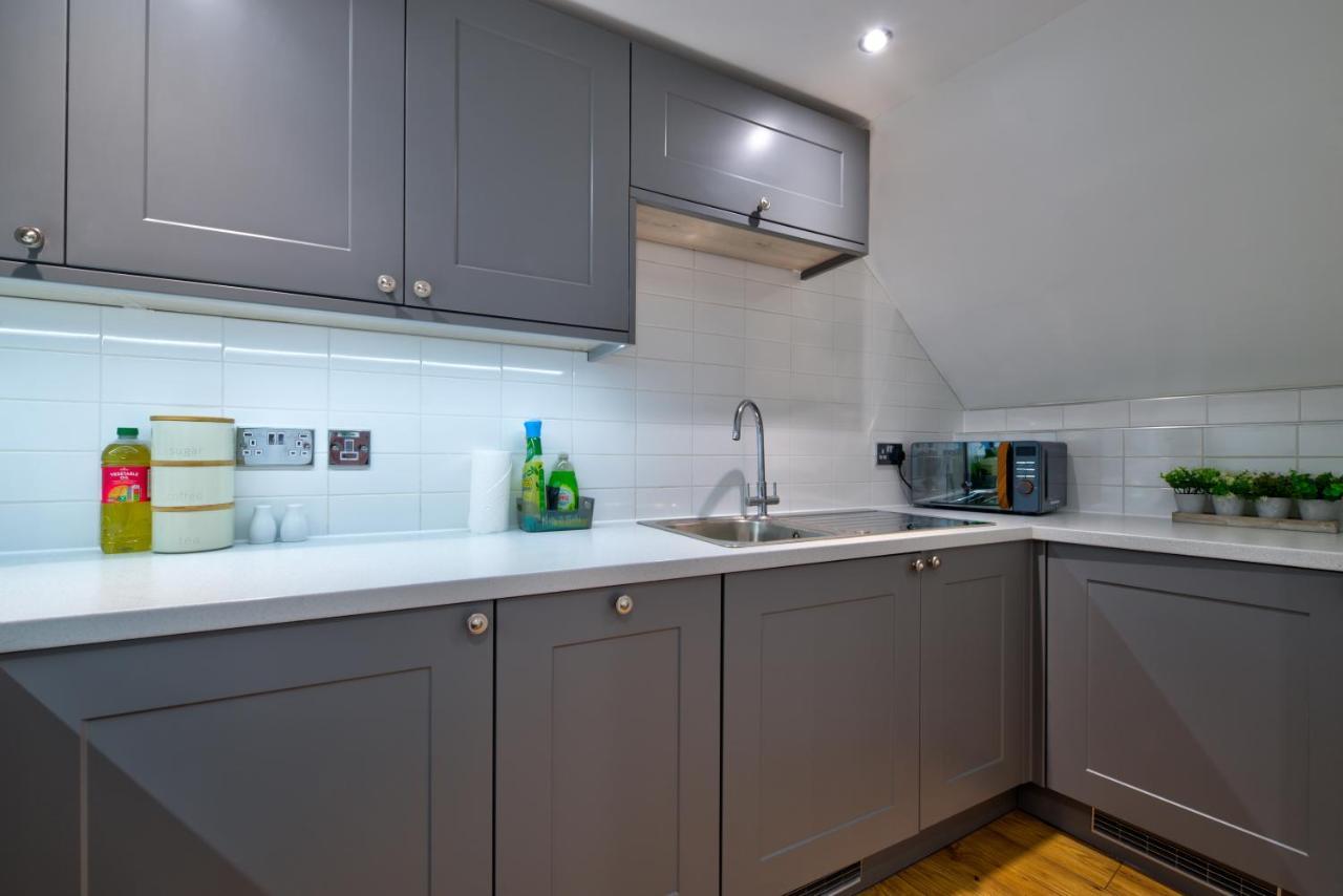 Stamford Central Stay - Stylish 2-Bed Apartment With Wifi Kültér fotó