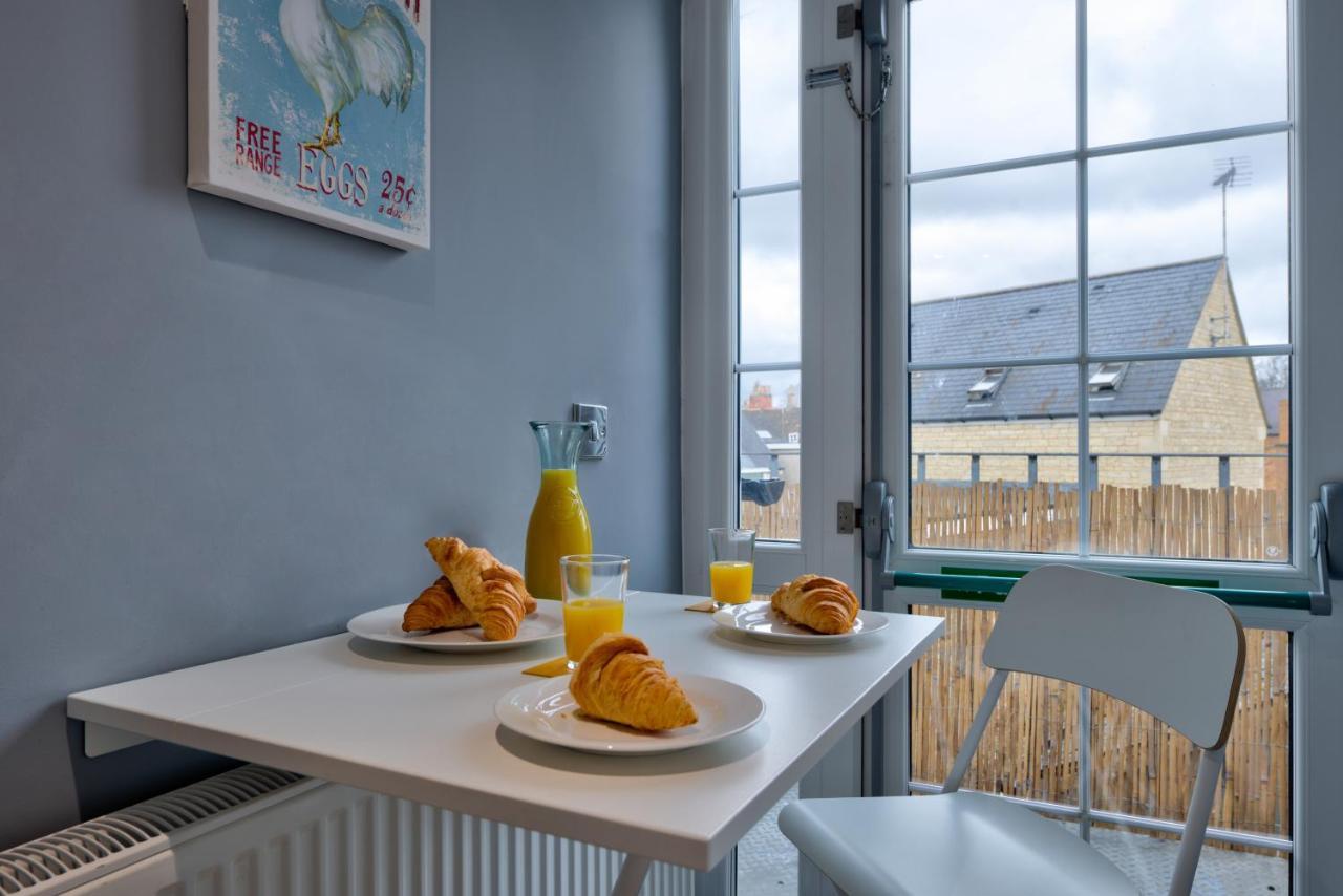 Stamford Central Stay - Stylish 2-Bed Apartment With Wifi Kültér fotó