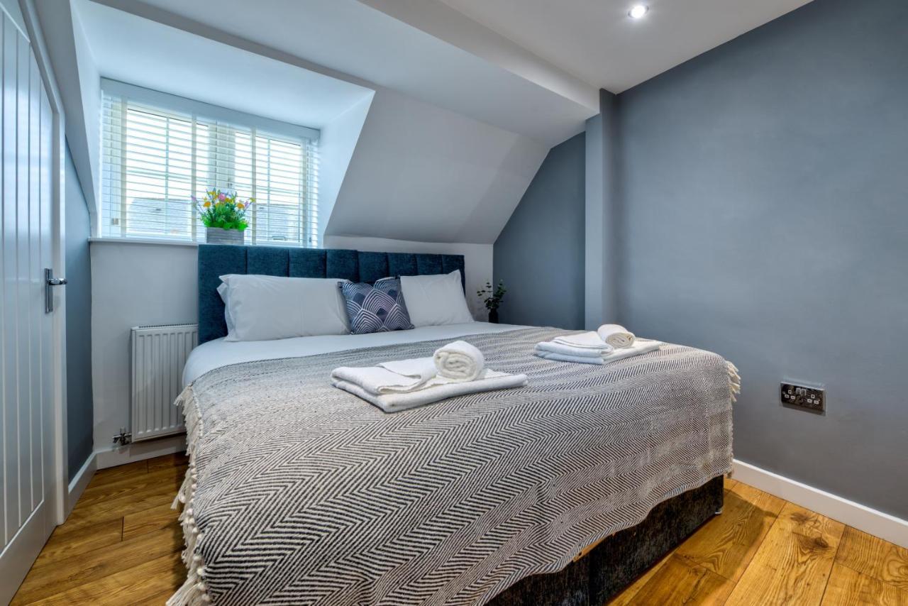 Stamford Central Stay - Stylish 2-Bed Apartment With Wifi Kültér fotó