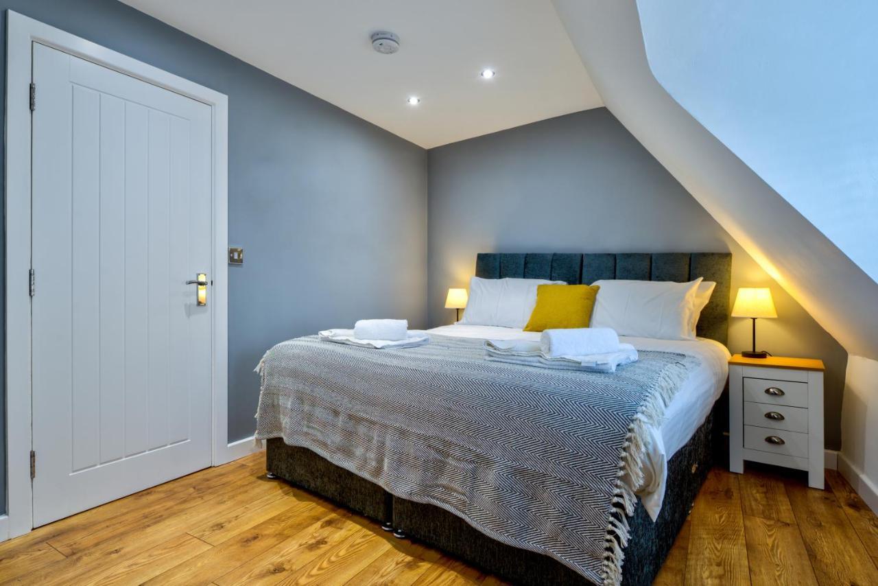 Stamford Central Stay - Stylish 2-Bed Apartment With Wifi Kültér fotó